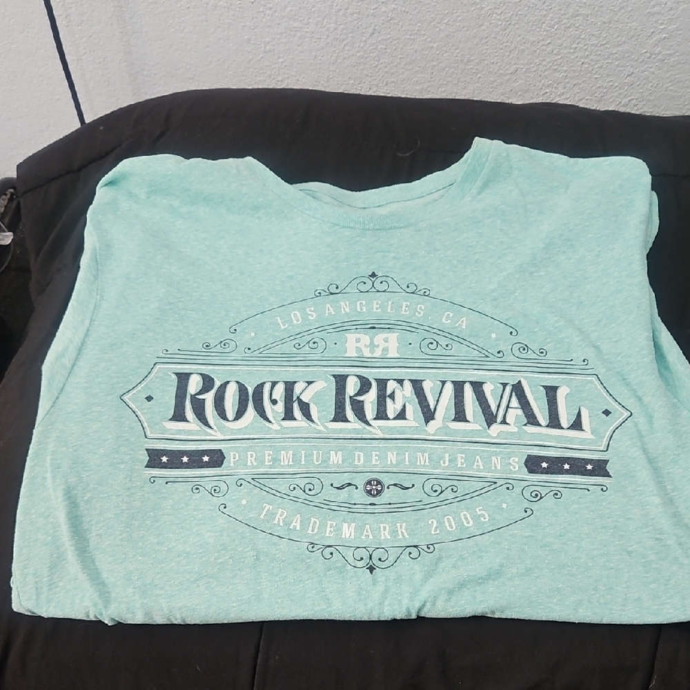 Rock Revival Aqua Graphic Tee An Jean Pants